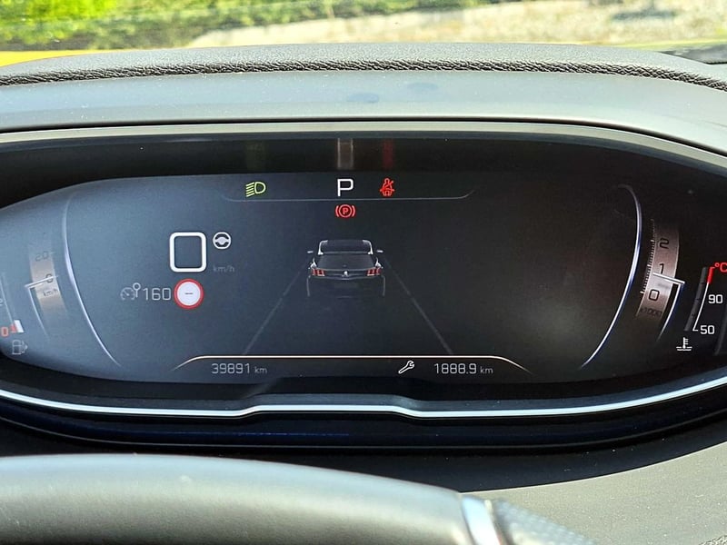 Peugeot 3008 1.6 GT 4X2 EAT6 5P 2023 - Imagen 14 de 17