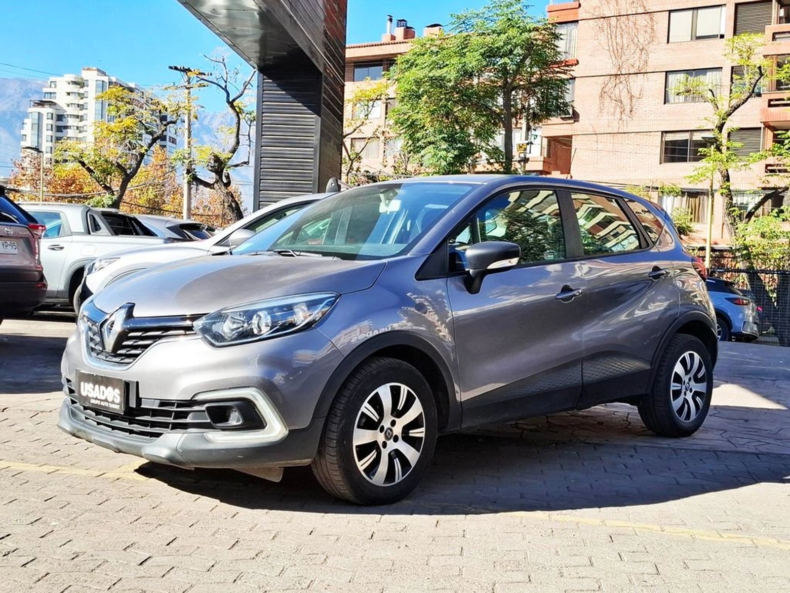 Renault CAPTUR CAPTUR LIFE 1.5 MT DIESEL 2021 - Foto 2 de 20