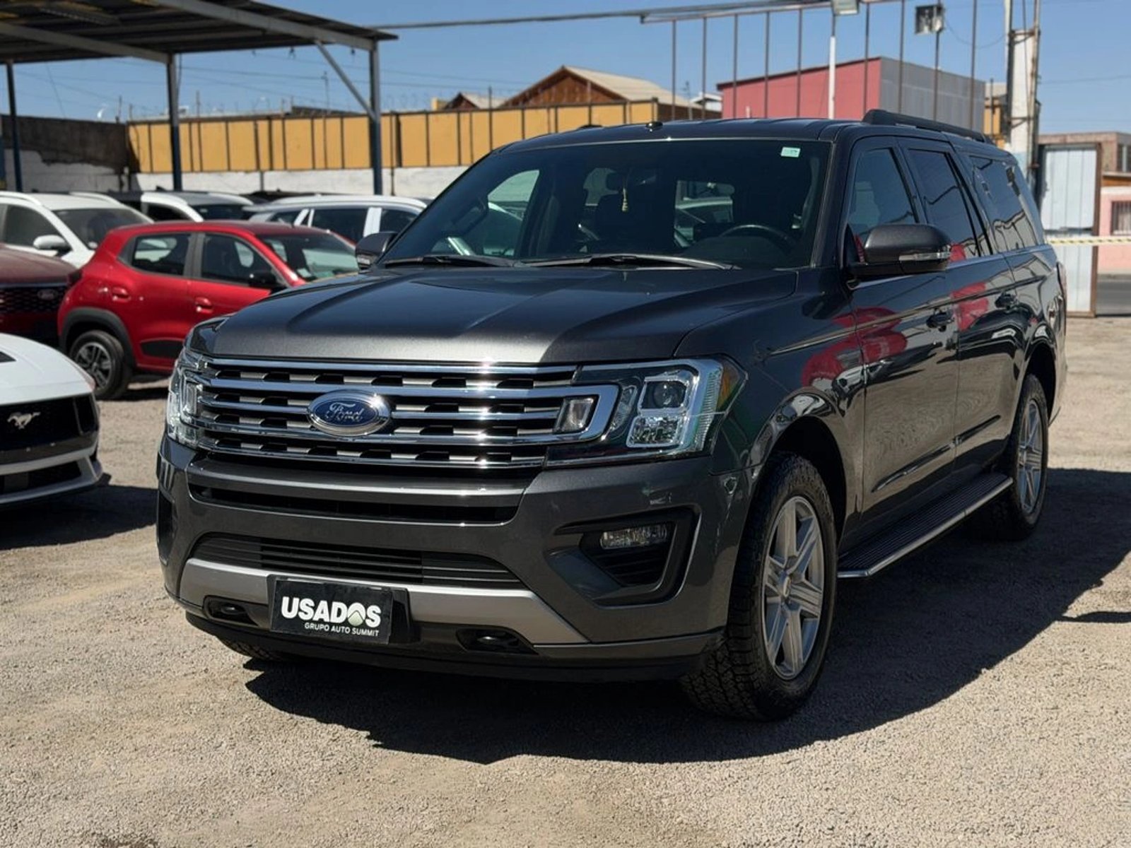 Ford EXPEDITION XLT 2019 - Foto 2 de 16