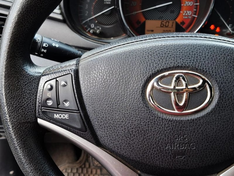 Toyota YARIS 1.5 2016 - Imagen 16 de 20