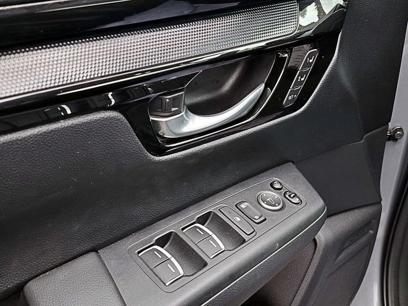 Honda CR-V 1.5 TOURING TURBO AT 4X4 2024 - Imagen 7 de 16