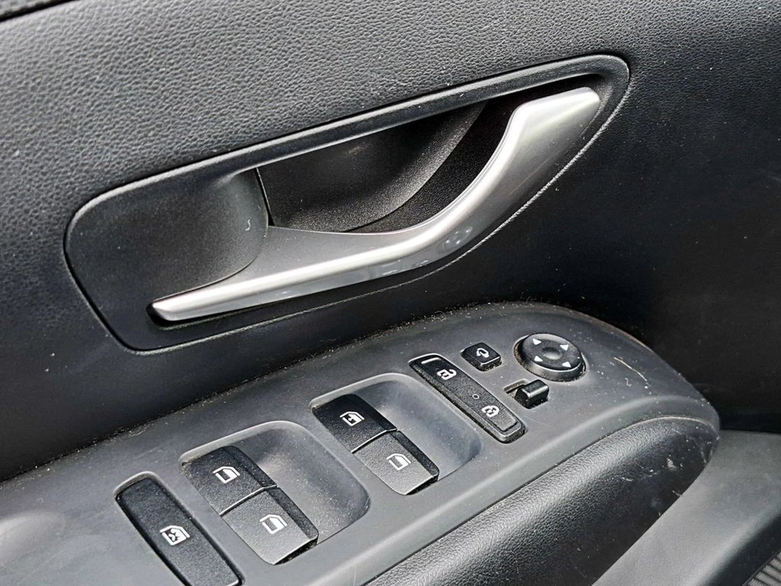 Hyundai TUCSON 2.0 NX4 PLUS 4X2 MT 5P 2022 - Imagen 7 de 12