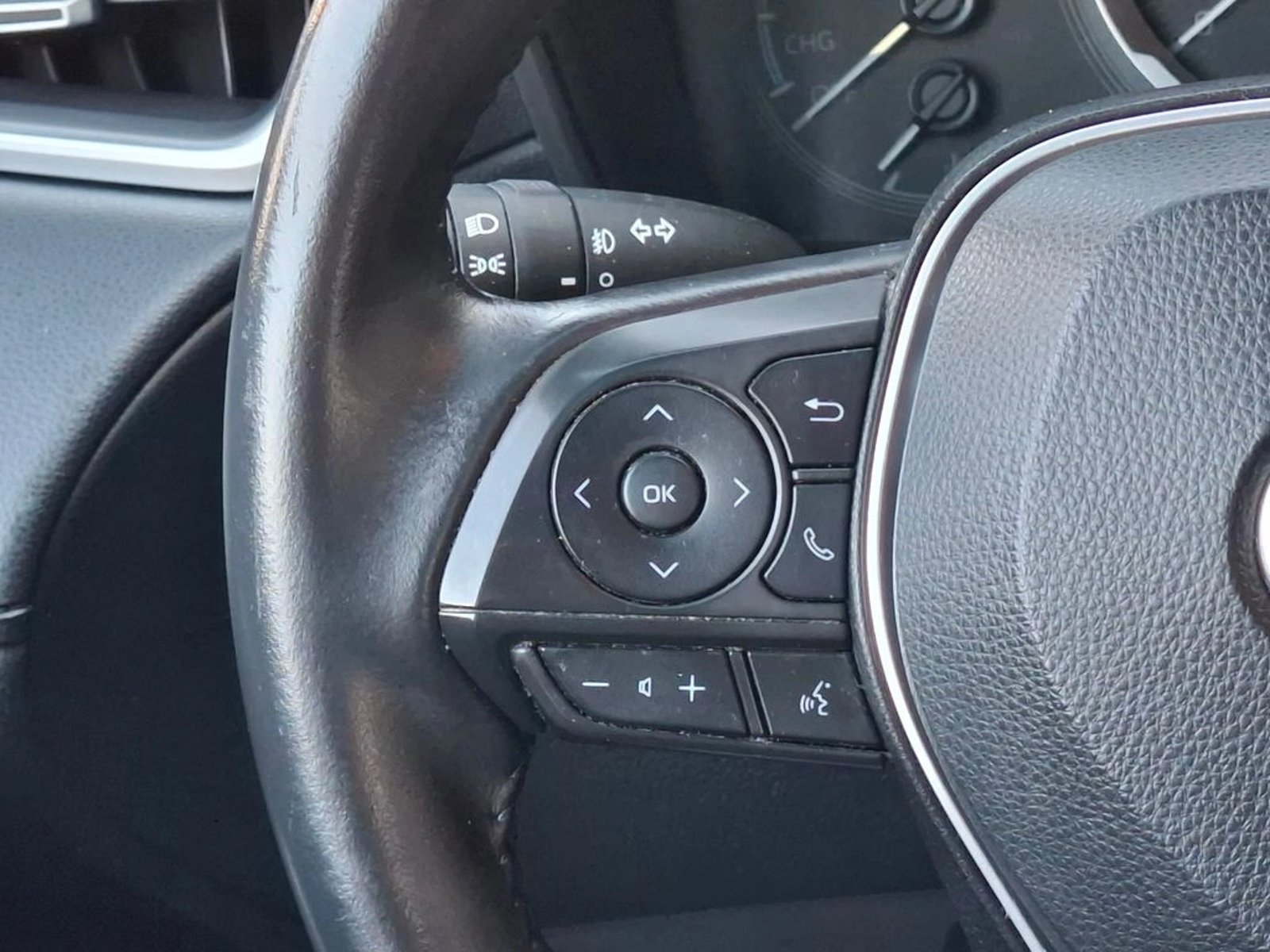 Toyota COROLLA CROSS HYBRID 1.5 MT 2023 - Imagen 15 de 20