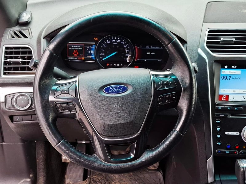 Ford EXPLORER 2.3 ECOBOOST 4X4 LIMITED AT 5P 2017 - Imagen 18 de 20