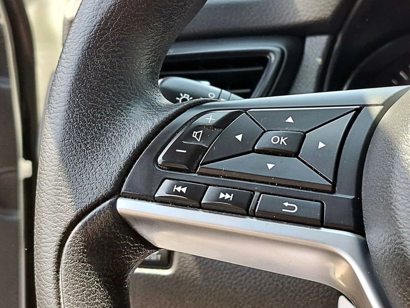 Nissan X-TRAIL 2.5 ADVANCE CVT AT 2019 - Imagen 12 de 16