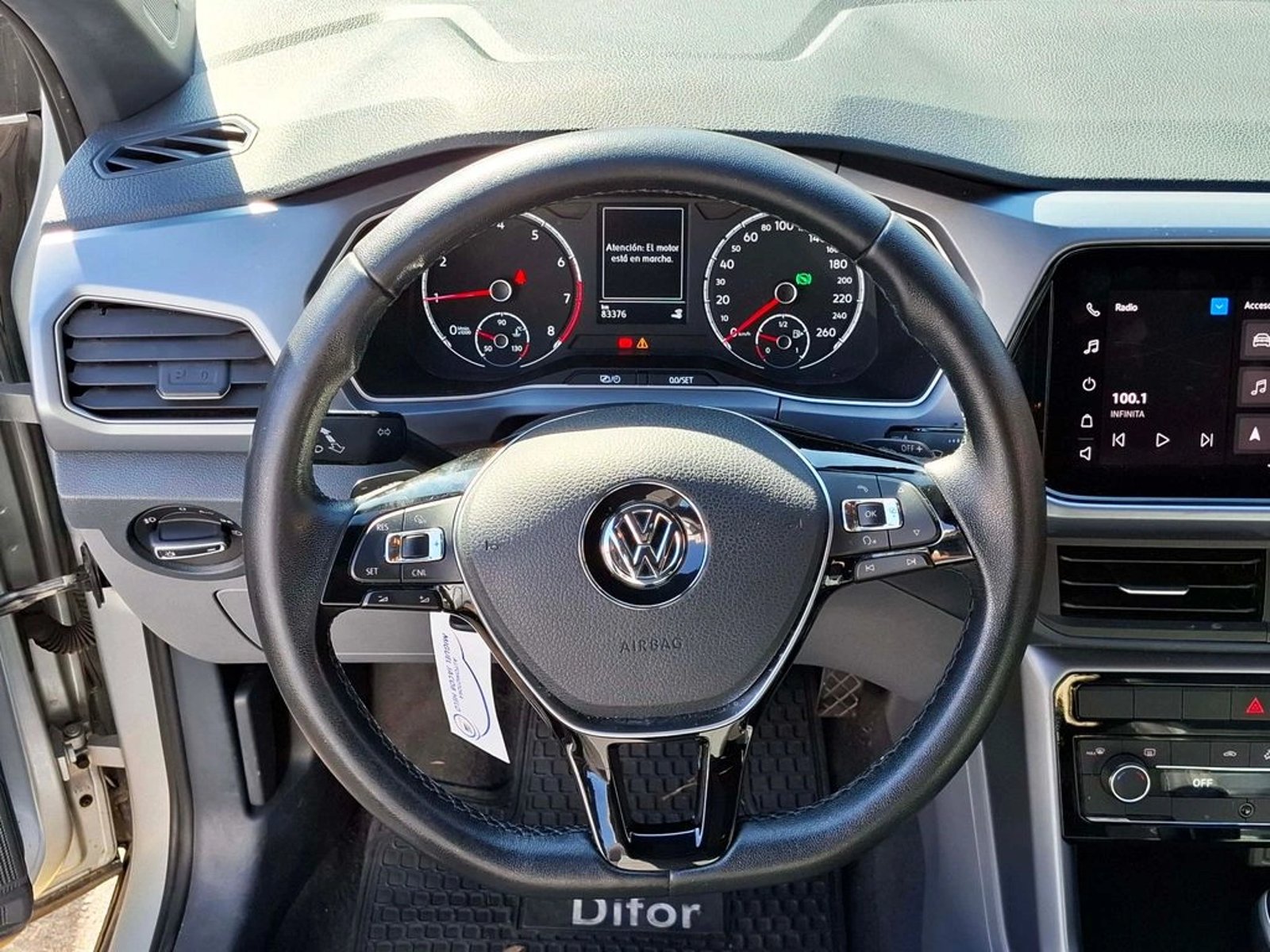 Volkswagen T-CROSS 1.0 TSI COMFORTLINE AT 2021 - Imagen 18 de 20