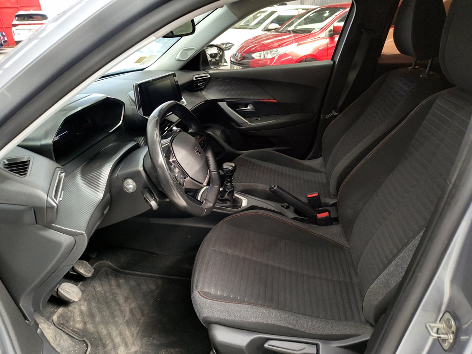 PEUGEOT 2008 BLUEHDI 100 TM 1.5 C/CADENA 2021 - Imagen 11 de 19