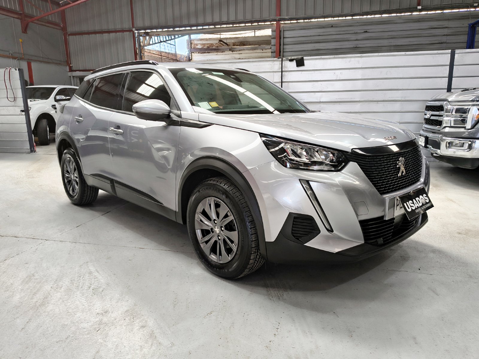 Peugeot 2008 BLUEHDI 100 TM 1.5 C/CADENA 2021 - Foto 4 de 19