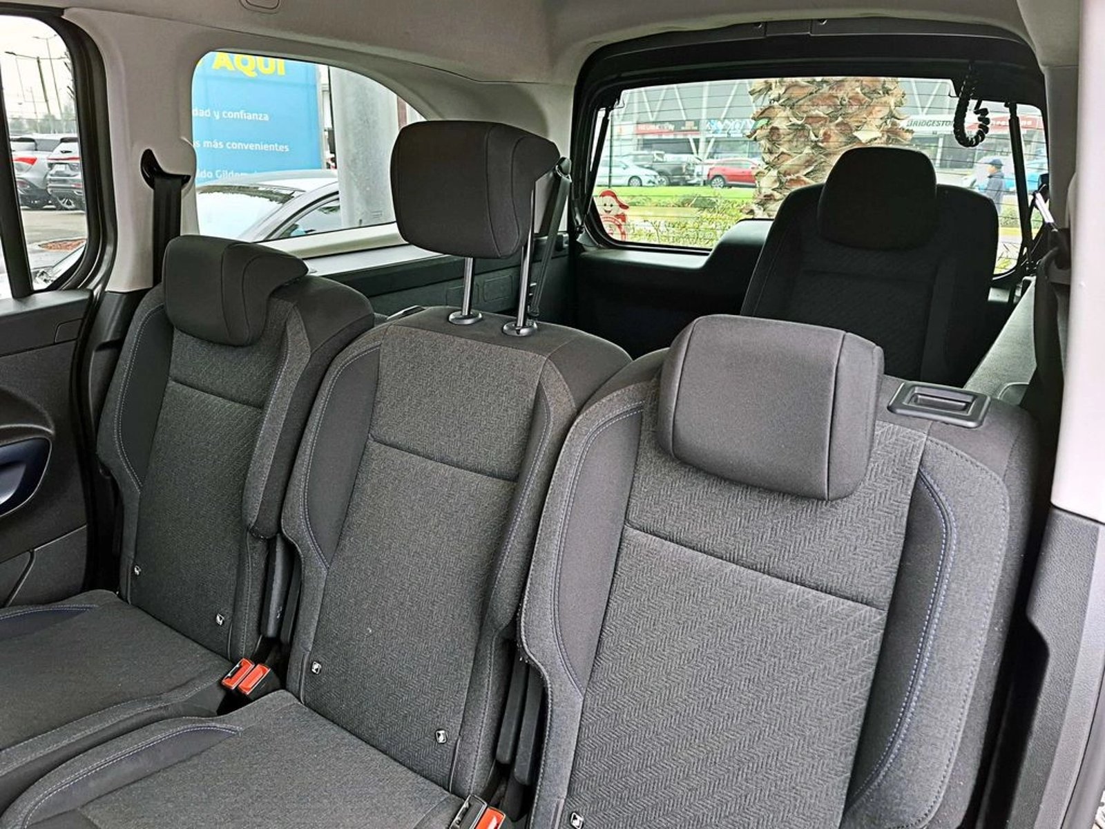 PEUGEOT RIFTER 1.5 BLUEHDI DIESEL 5P 2023 - Imagen 10 de 17