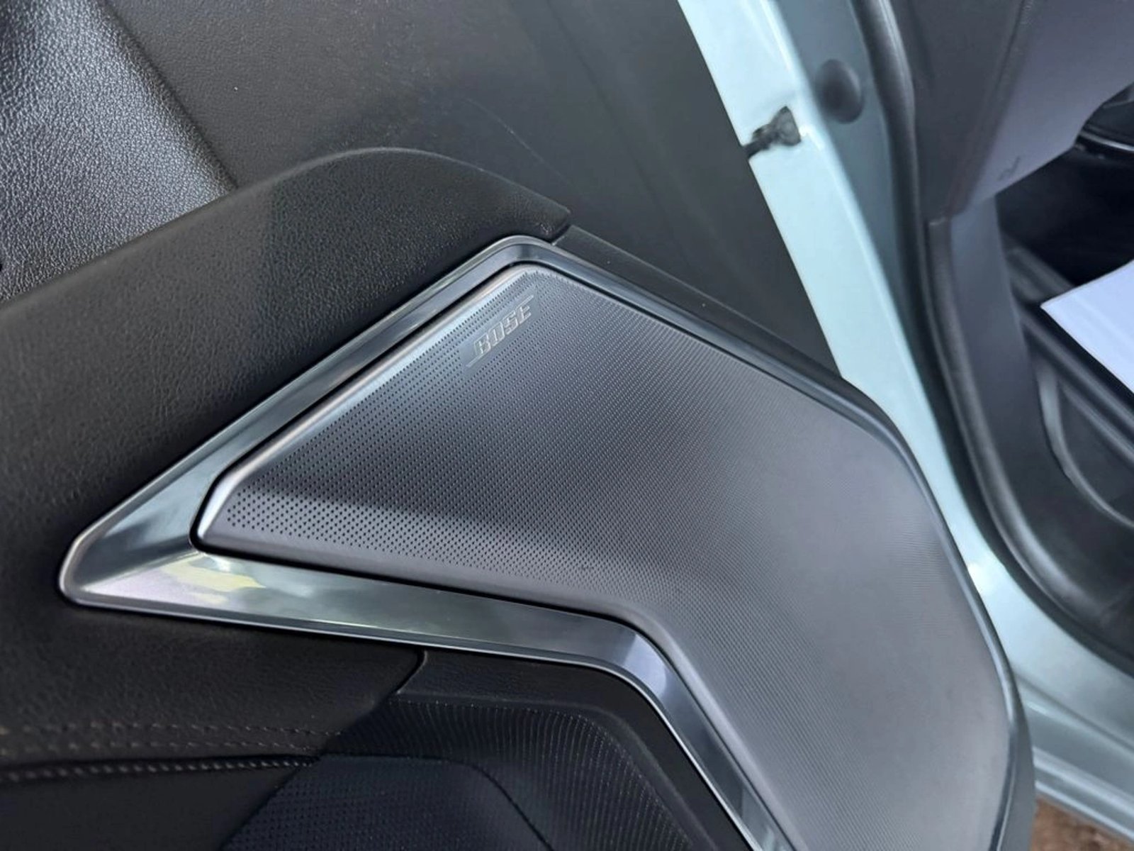 CHEVROLET SILVERADO 3.0 HIGH COUNTRY 2023 - Imagen 12 de 20