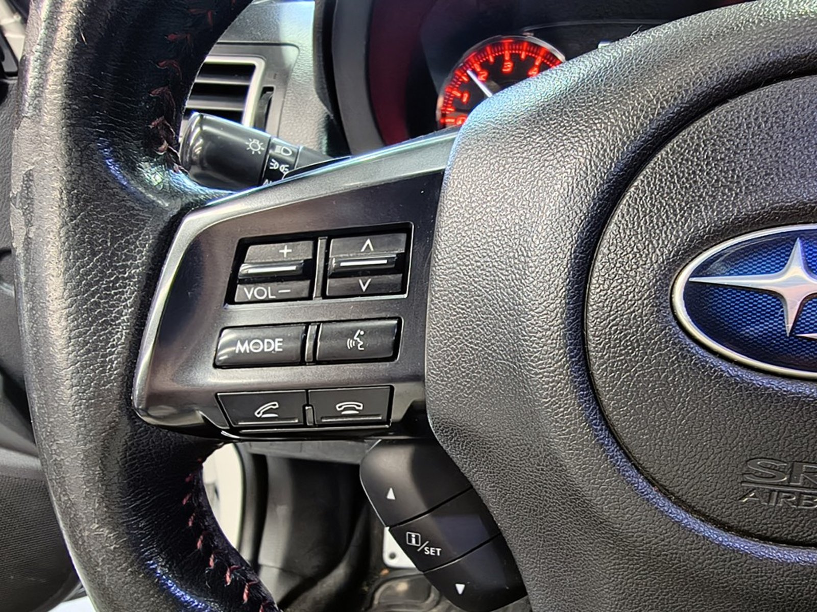SUBARU WRX AT 2015 - Imagen 16 de 20
