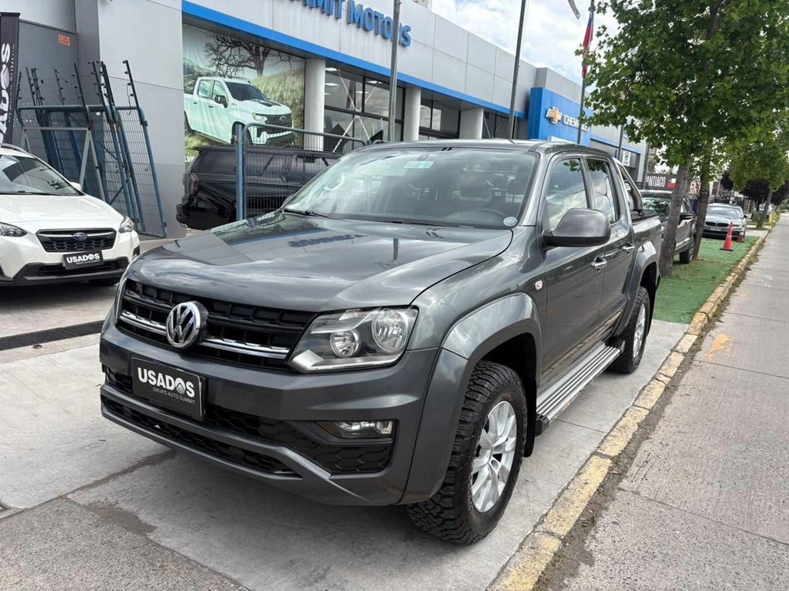 Volkswagen AMAROK 2.0 TRENDLINE DIESEL DOB. CAB. 2WD MT 4P 2020 - Foto 2 de 12