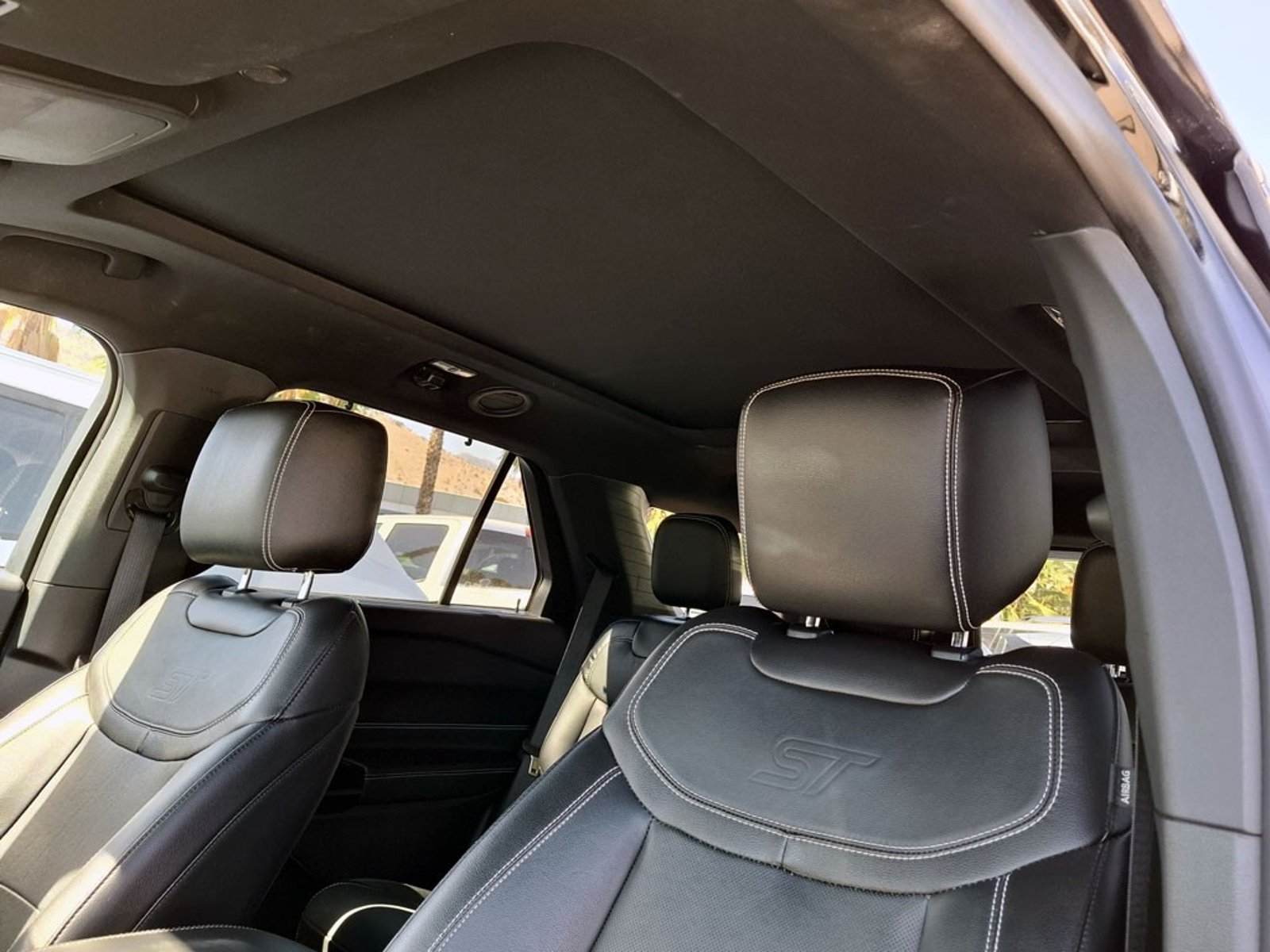 FORD EXPLORER ST 3.0 ECOBOOST 4X4 AT 5P 2023 - Imagen 18 de 20