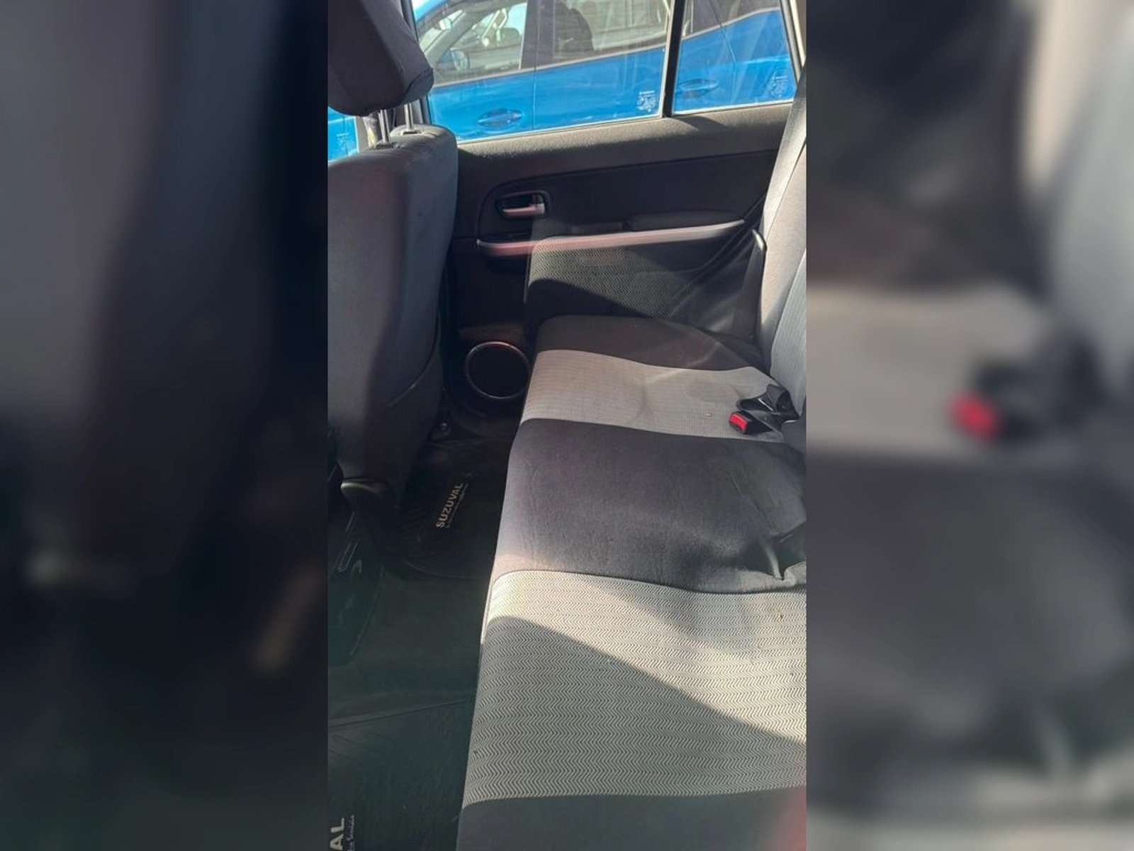 Suzuki GRAND NOMADE 2.4 G LT GL 5P AT 4X2 2019 - Imagen 9 de 9