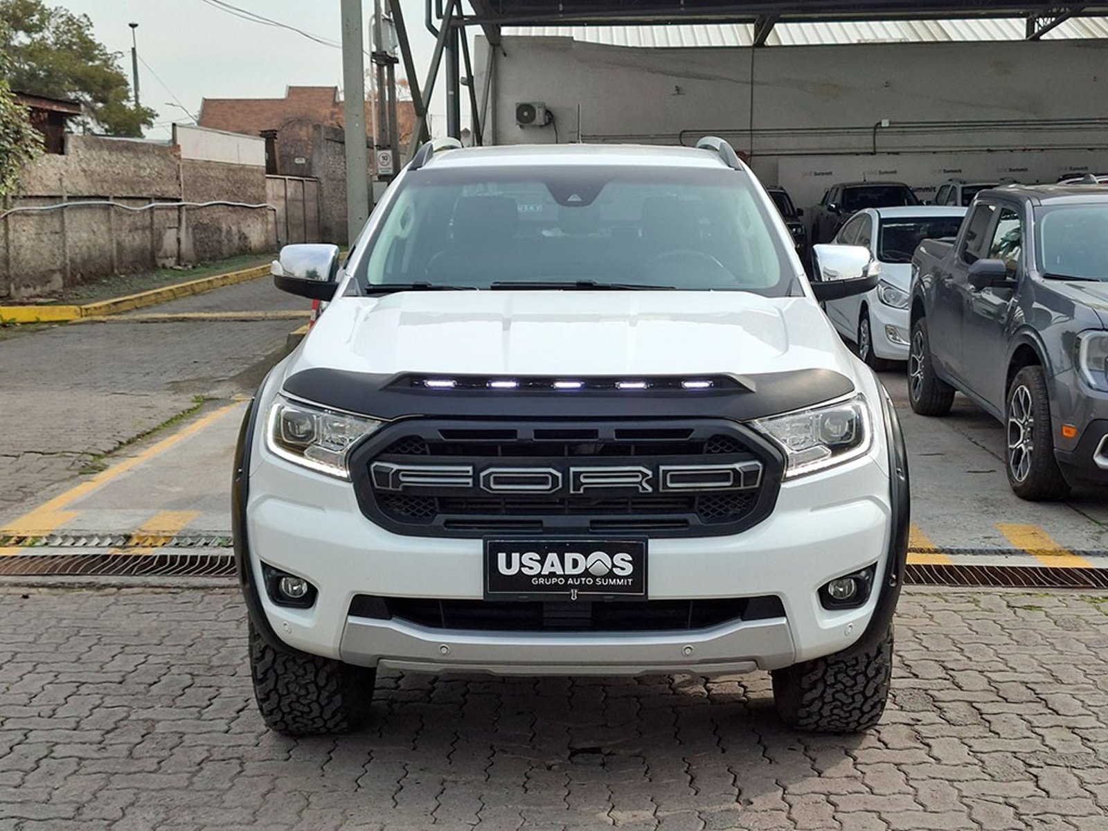 Ford RANGER LIMITED 3.2 4X4 DIESEL AT 4P 2023 - Foto 3 de 20