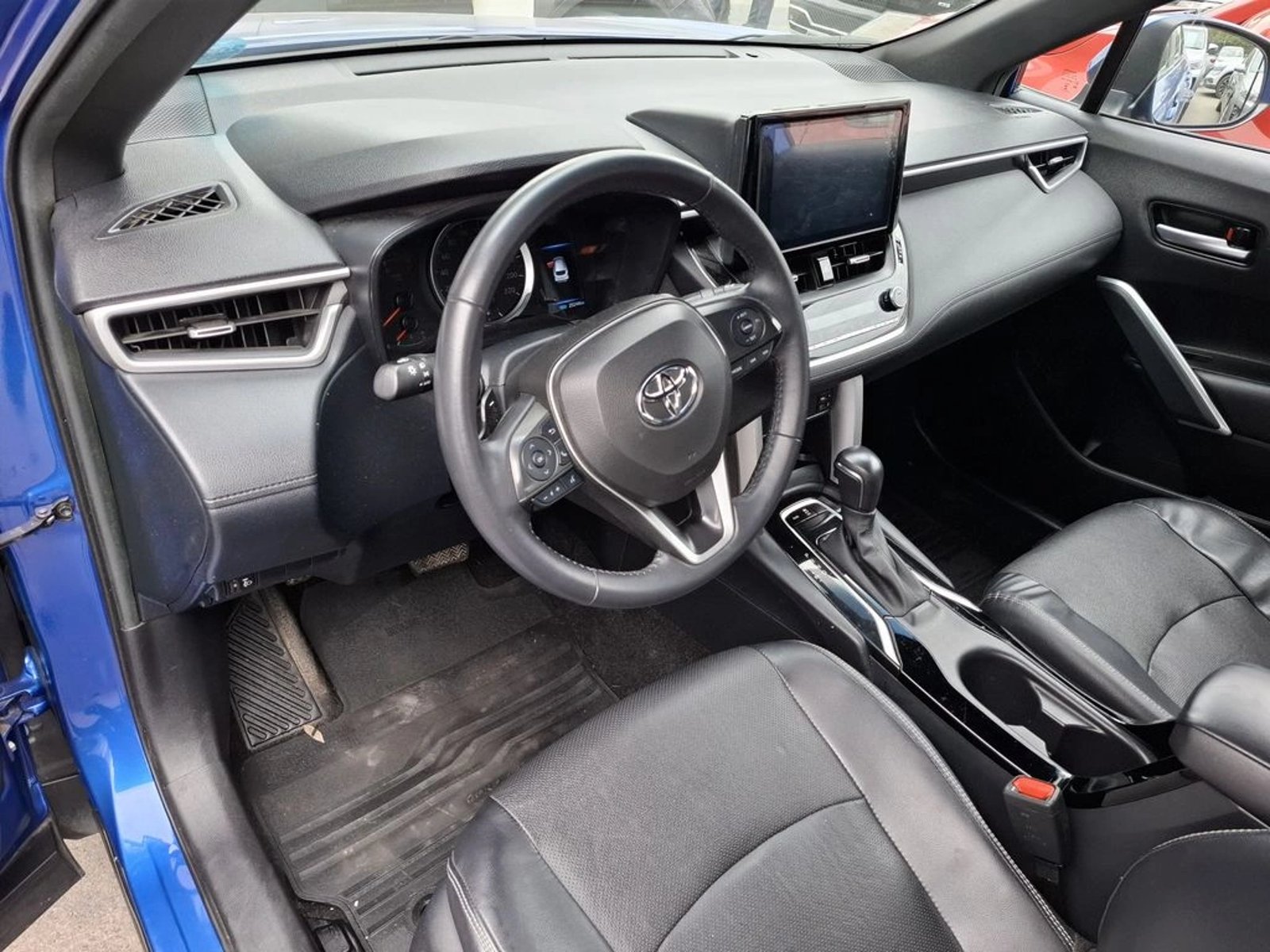 Toyota COROLLA CROSS 2.0 SEG 4X2 CVT AT 5P 2023 - Imagen 12 de 20