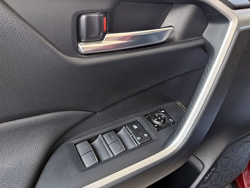 Toyota RAV4 2.5 XLE HV AT HIBRIDO 2024 - Imagen 12 de 20