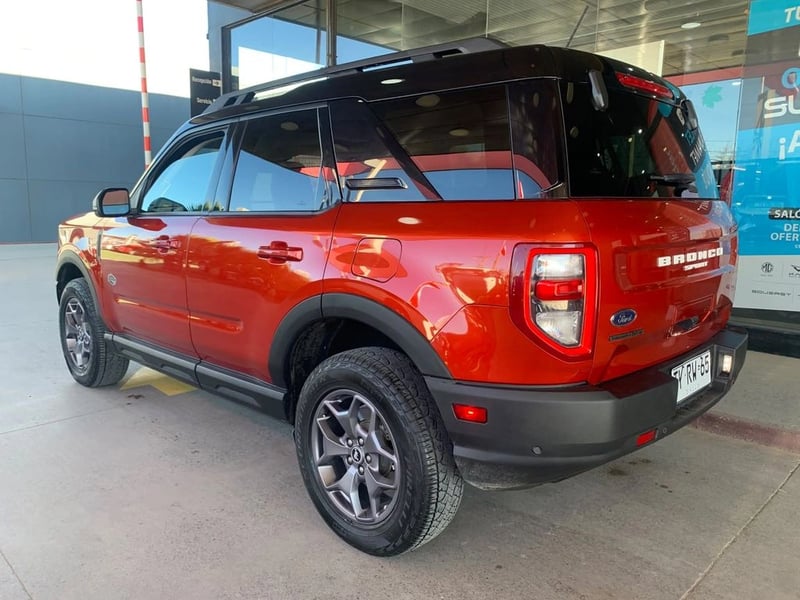 Ford BRONCO 2.0 WILDTRAK AT 4X4 2025 - Imagen 6 de 11