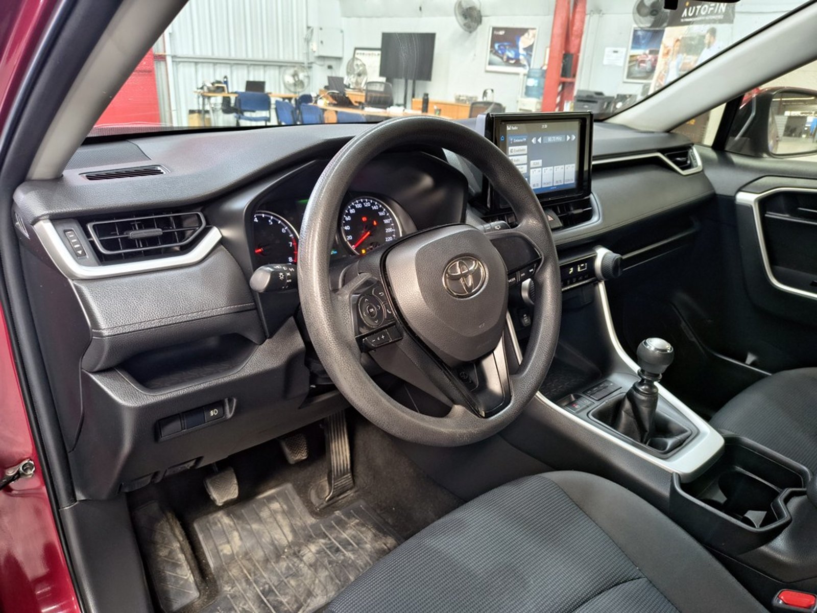 Toyota RAV4 LE 2.0 2021 - Imagen 12 de 20