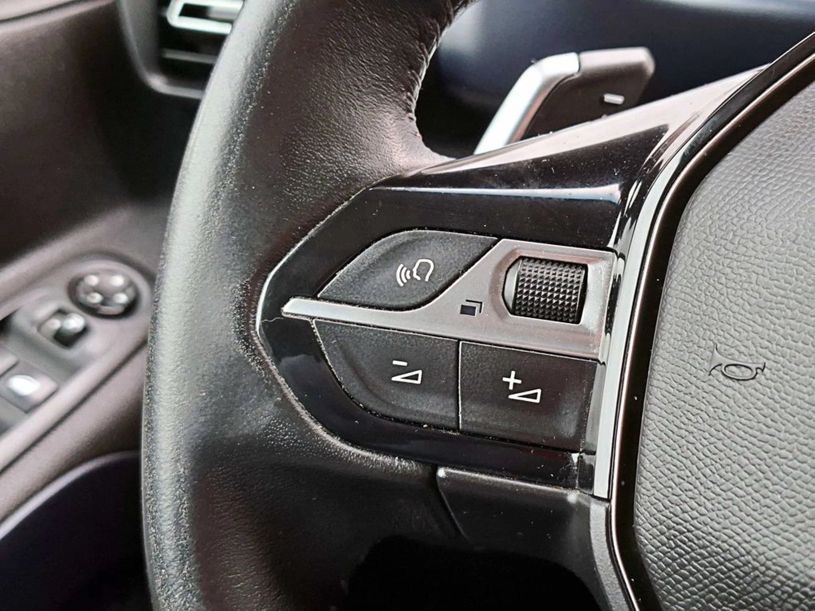 PEUGEOT RIFTER 1.5 BLUEHDI DIESEL 5P 2023 - Imagen 13 de 17