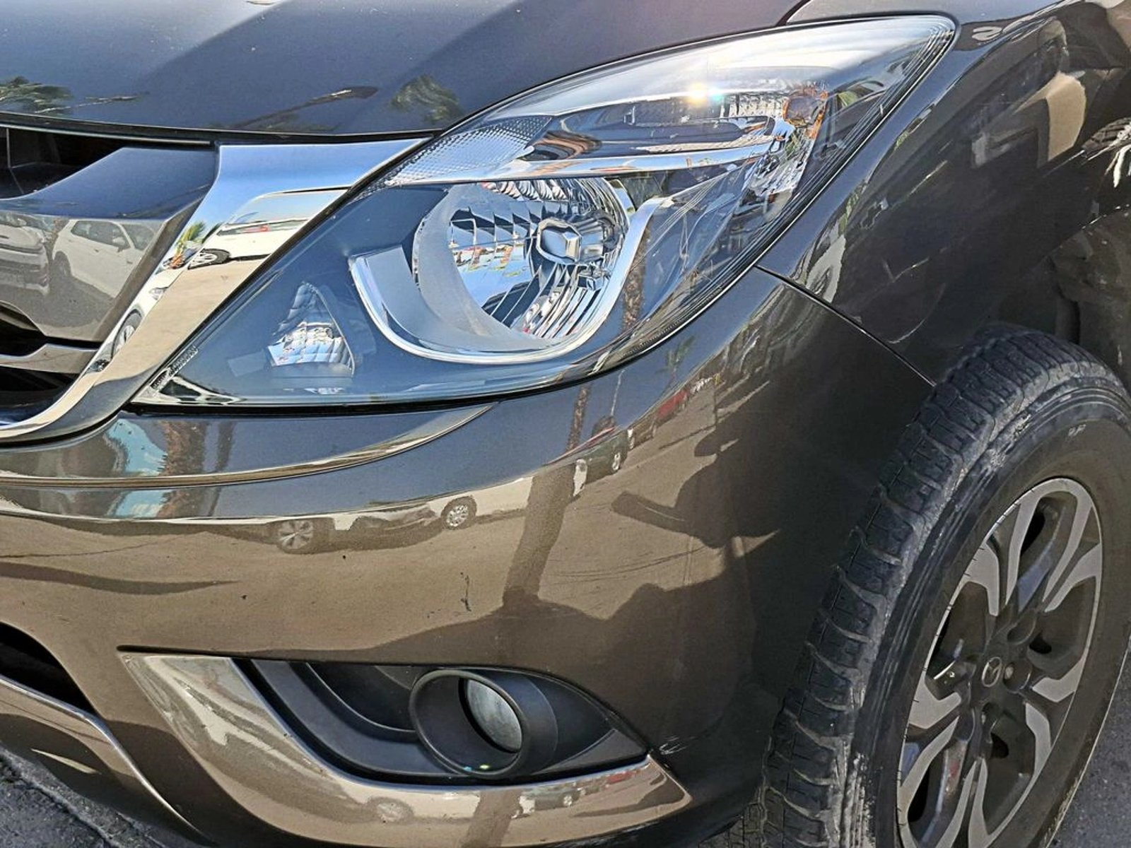 Mazda BT-50 2.2 4X4 MT 2021 - Foto 5 de 11