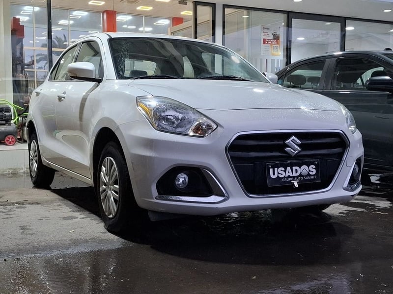 Suzuki DZIRE 1.2 GL 4X2 MT 4P 2022 - Imagen 4 de 18