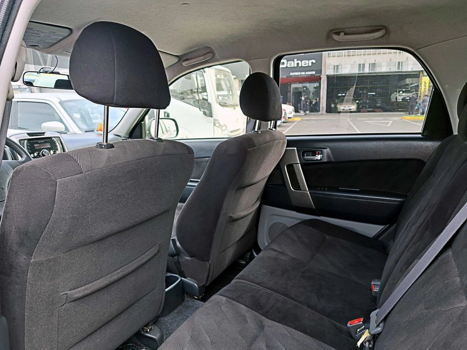 DAIHATSU TERIOS 1.5 MT 2016 - Imagen 10 de 15