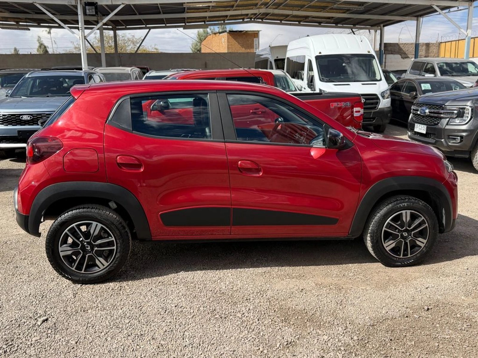 Renault KWID 1.0 ZEN 4X2 HB MT 5P 2023 - Imagen 5 de 18