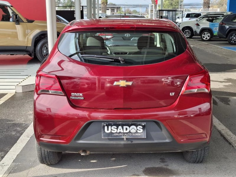 Chevrolet ONIX 1.4 LT 4X2 HB MT 5P 2019 - Imagen 6 de 17