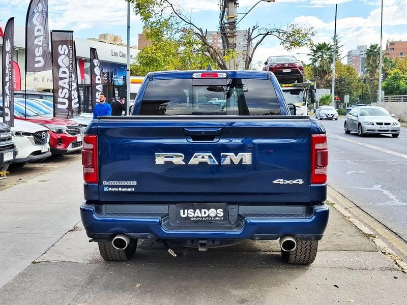 RAM 1500 5.7 LARAMIE SPORT CREW CAB AT 4X4 2023 - Imagen 11 de 20