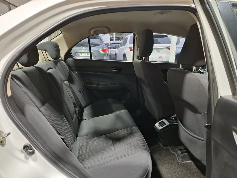 Suzuki DZIRE 1.2 GL 4X2 MT 4P 2022 - Imagen 18 de 18
