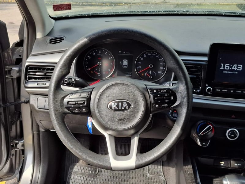 Kia RIO 5 1.4 2021 - Imagen 15 de 20