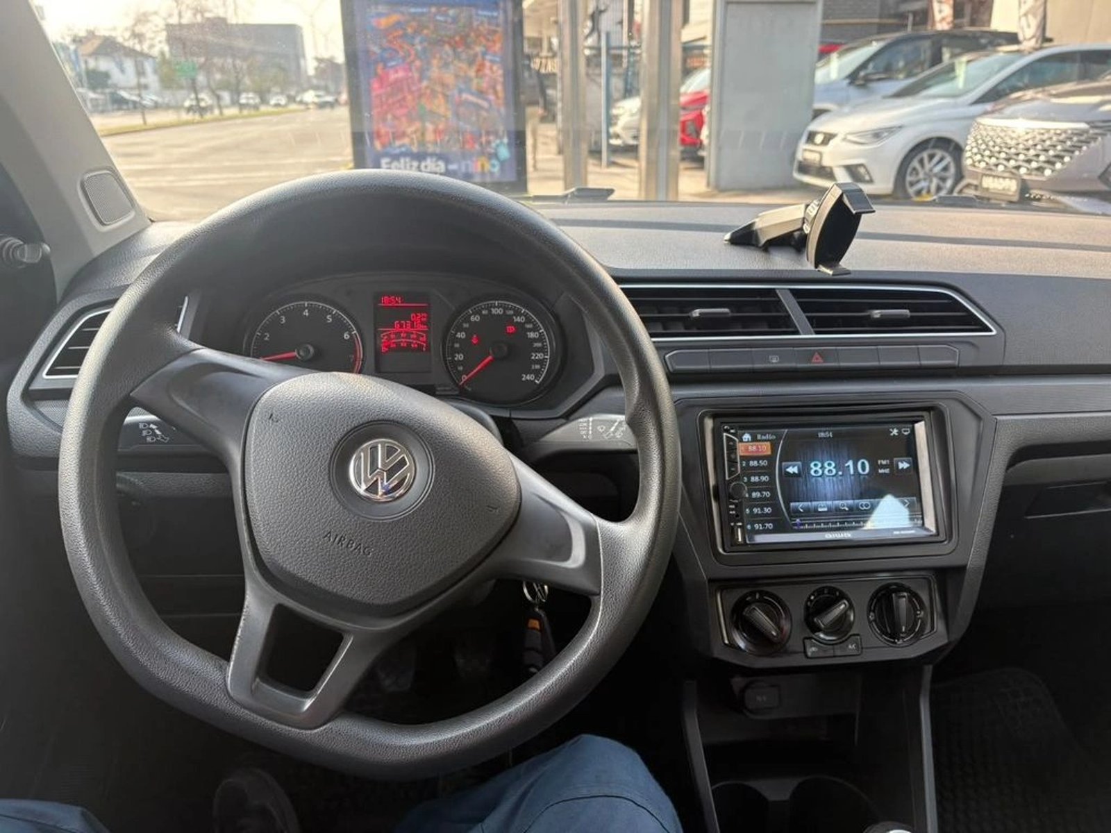 Volkswagen GOL 1.6 TRENDLINE 4X2 HB MT 5P 2022 - Imagen 14 de 14