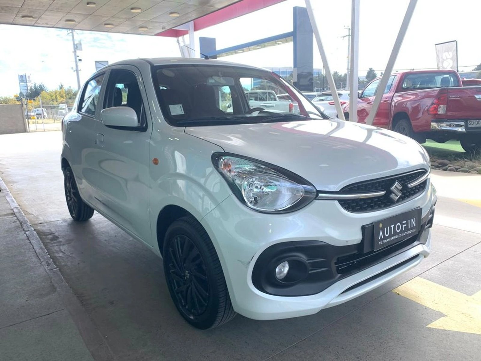 Suzuki CELERIO 1.0 G GLX AA BT SPORT 5P MT 2023 - Foto 3 de 9