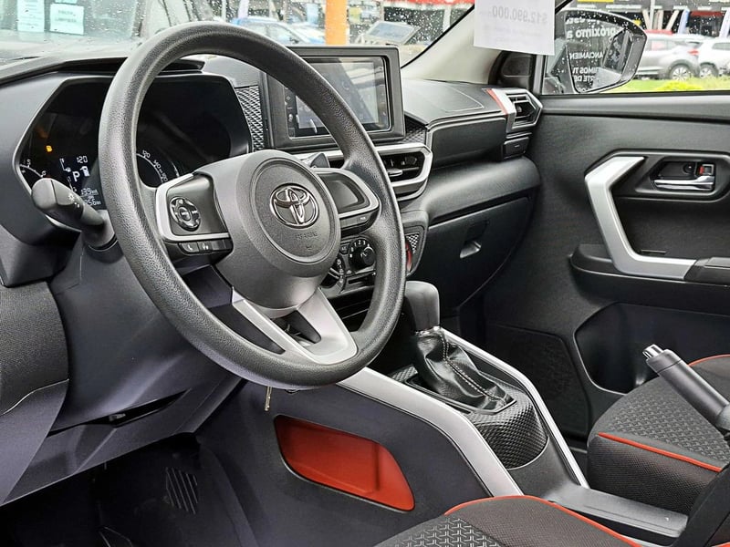 Toyota RAIZE 1.2 G CVT AT 2025 - Imagen 8 de 16