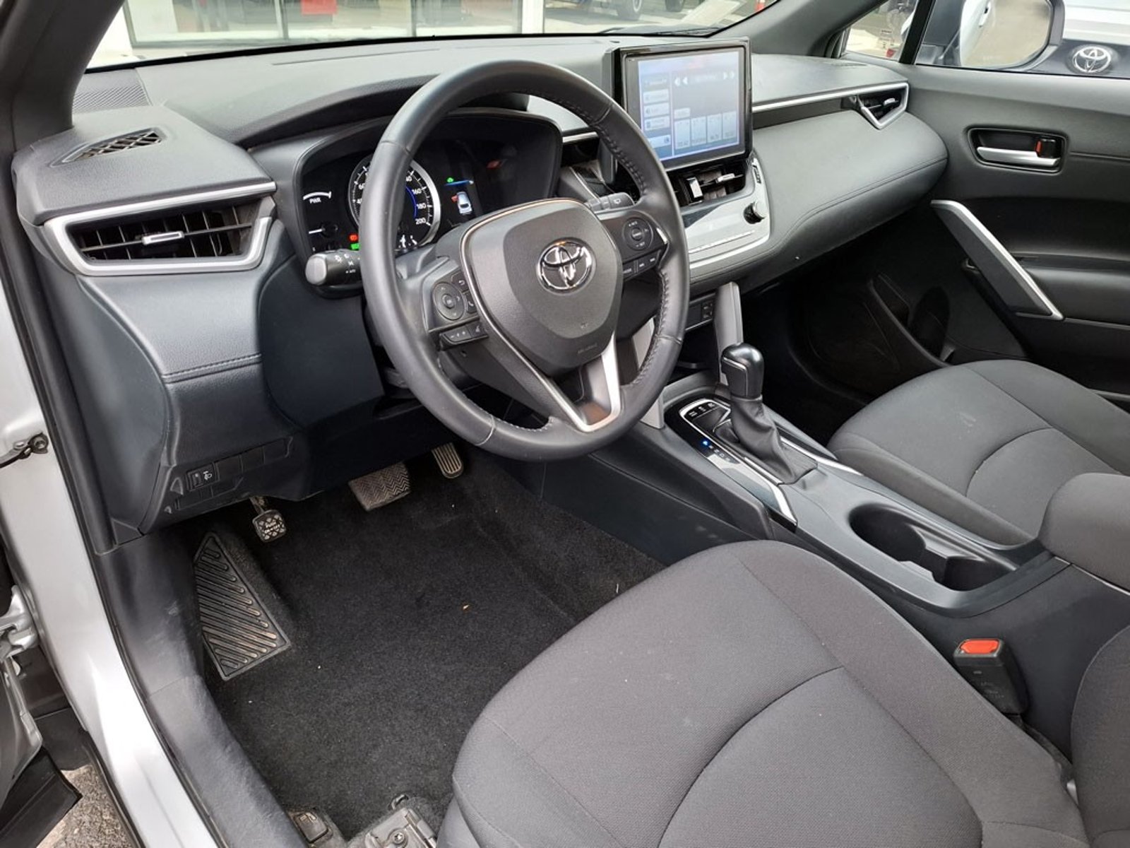 TOYOTA COROLLA CROSS 1.8 XEI HYBRID 4X2 CVT AT 5P 2023 - Imagen 12 de 20