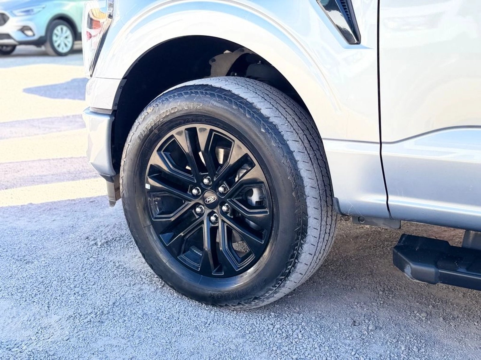 Ford F-150 5.0 LARIAT BLACK CC 4X4 DOB. CAB. AT 4P 2025 - Imagen 11 de 20