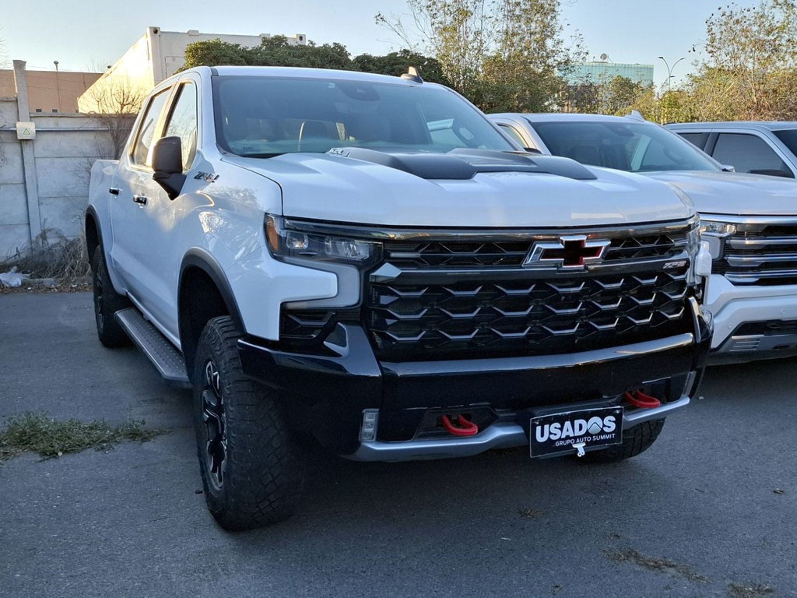 Chevrolet SILVERADO ZR2 6.2 CC AT 4X4 2023 - Foto 4 de 20