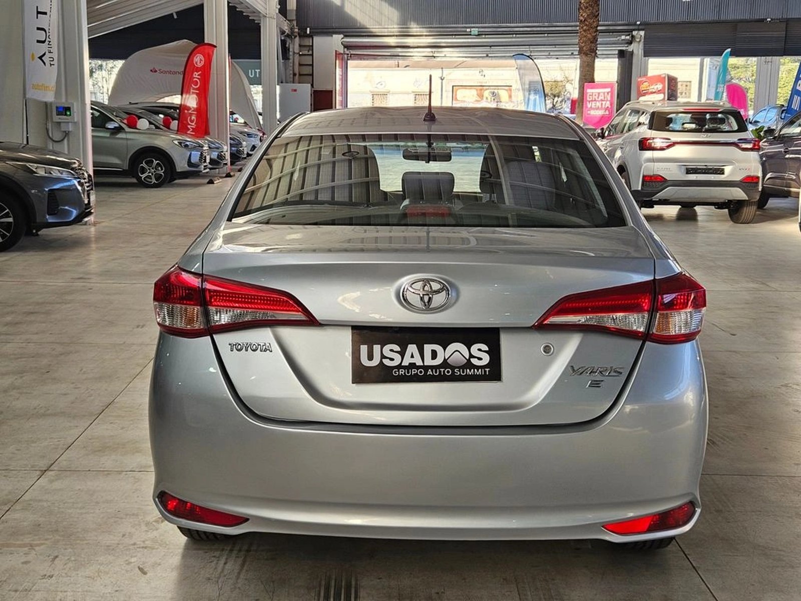 Toyota YARIS 1.5 SPORT MT 2020 - Imagen 8 de 19