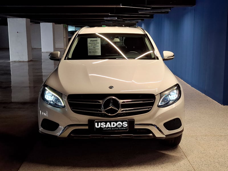 Mercedes-Benz 220 2.1 D DIESEL 4WD AT 5P 2020 - Imagen 3 de 20