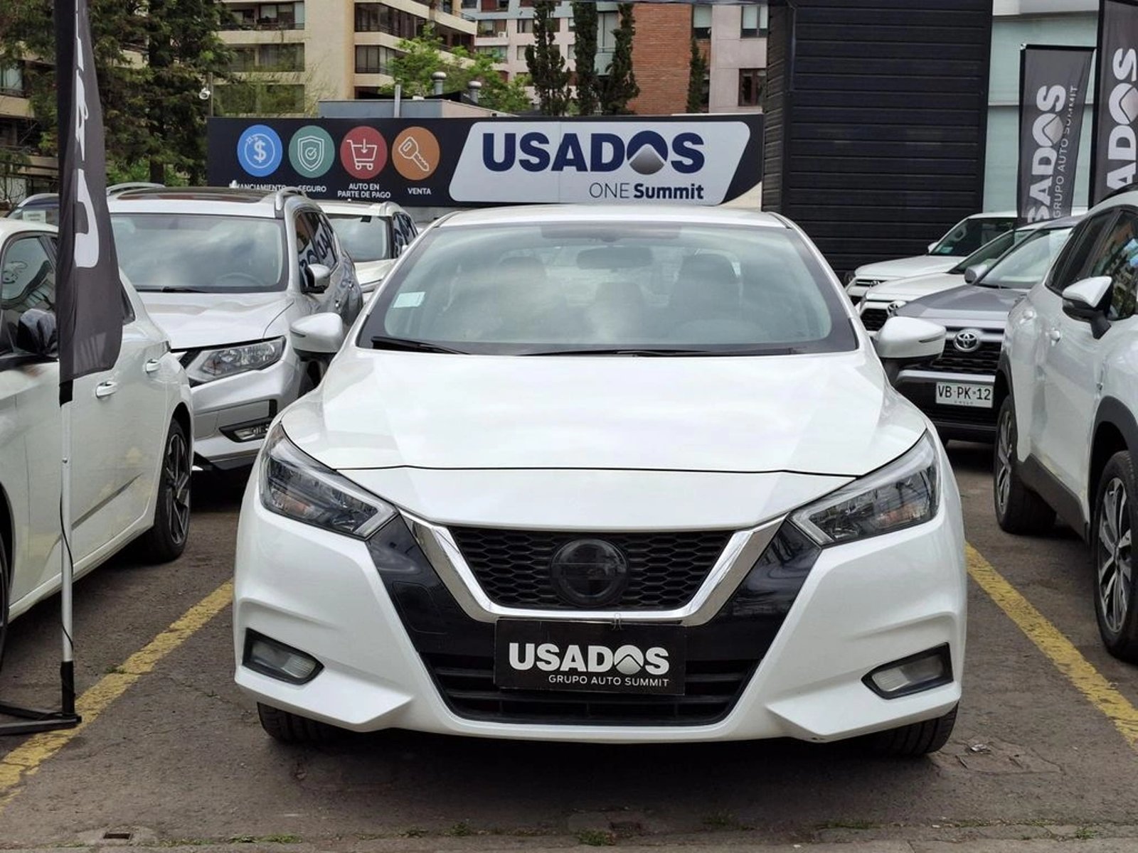 Nissan VERSA 1.6 EXCLUSIVE CVT 2022 - Foto 2 de 20