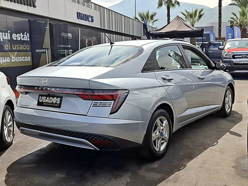 Hyundai ACCENT 1.5 BN7I DESIGN MT 2024 - Imagen 5 de 18
