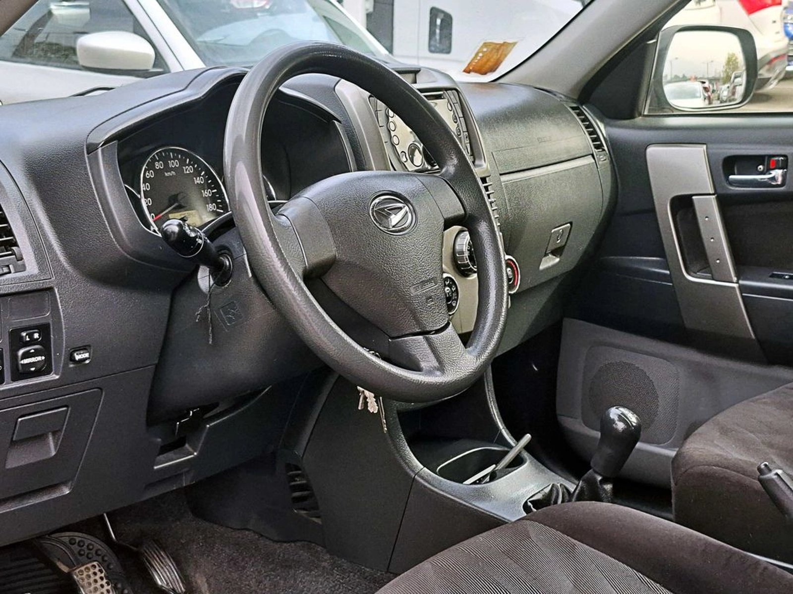 DAIHATSU TERIOS 1.5 MT 2016 - Imagen 7 de 15
