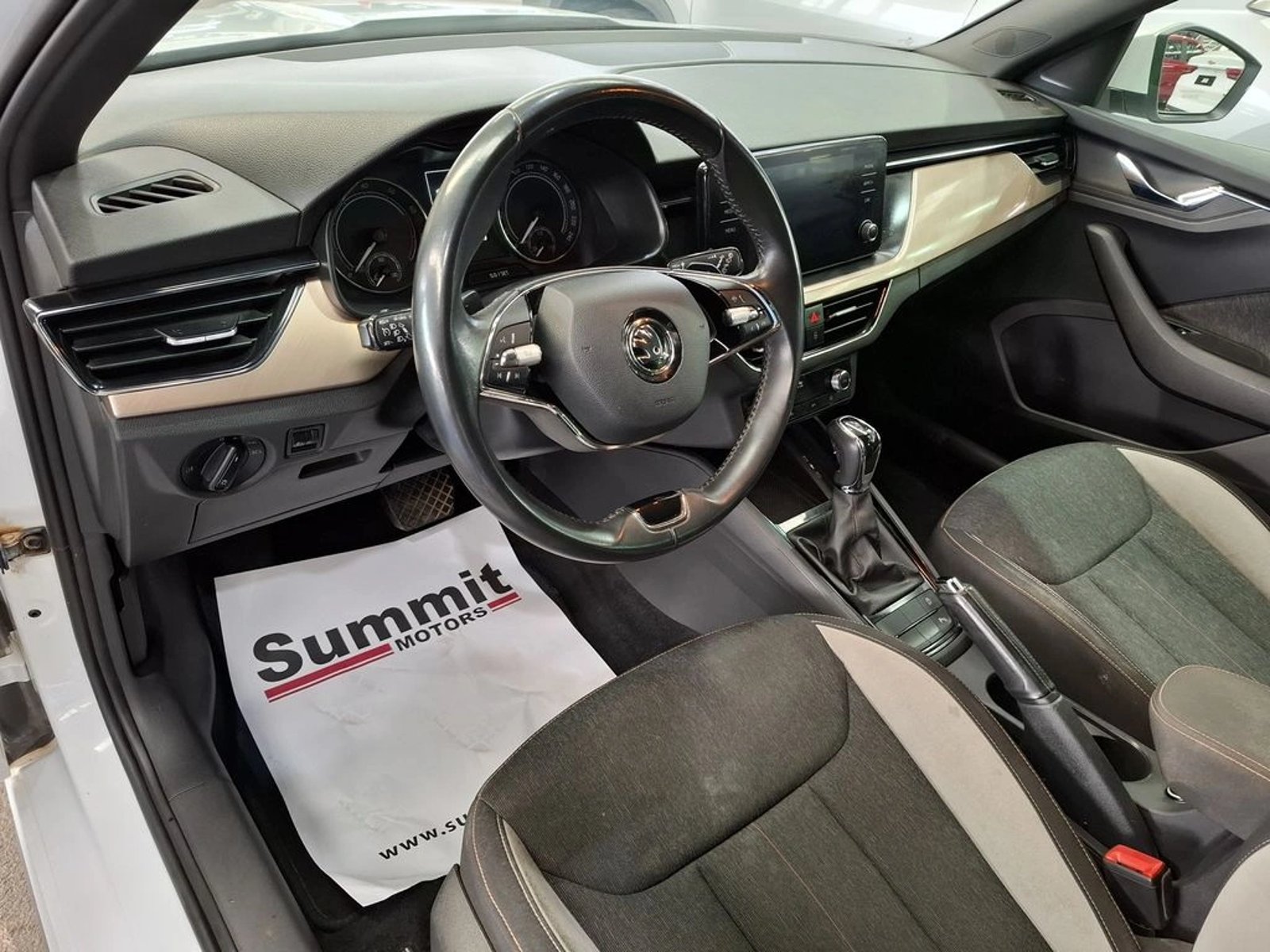Skoda KAMIQ 1.5 TSI STYLE 4X2 AT 5P 2022 - Imagen 13 de 20