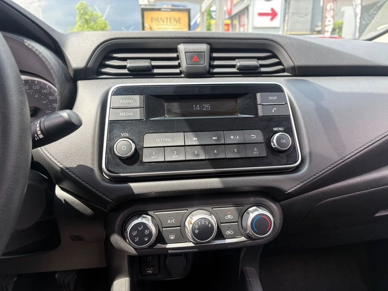 Nissan VERSA MT 1.6 2021 - Imagen 8 de 11