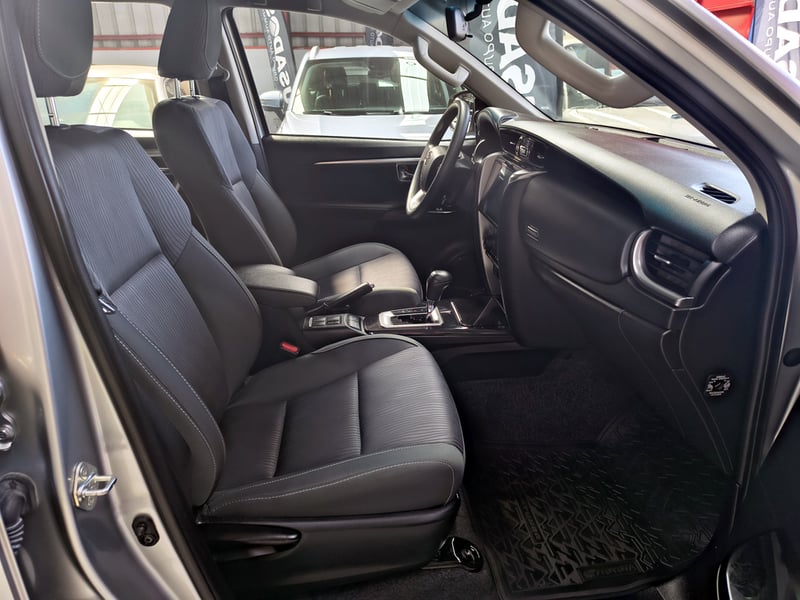 Toyota FORTUNER 2.7 SR5 AT 2025 - Imagen 20 de 20