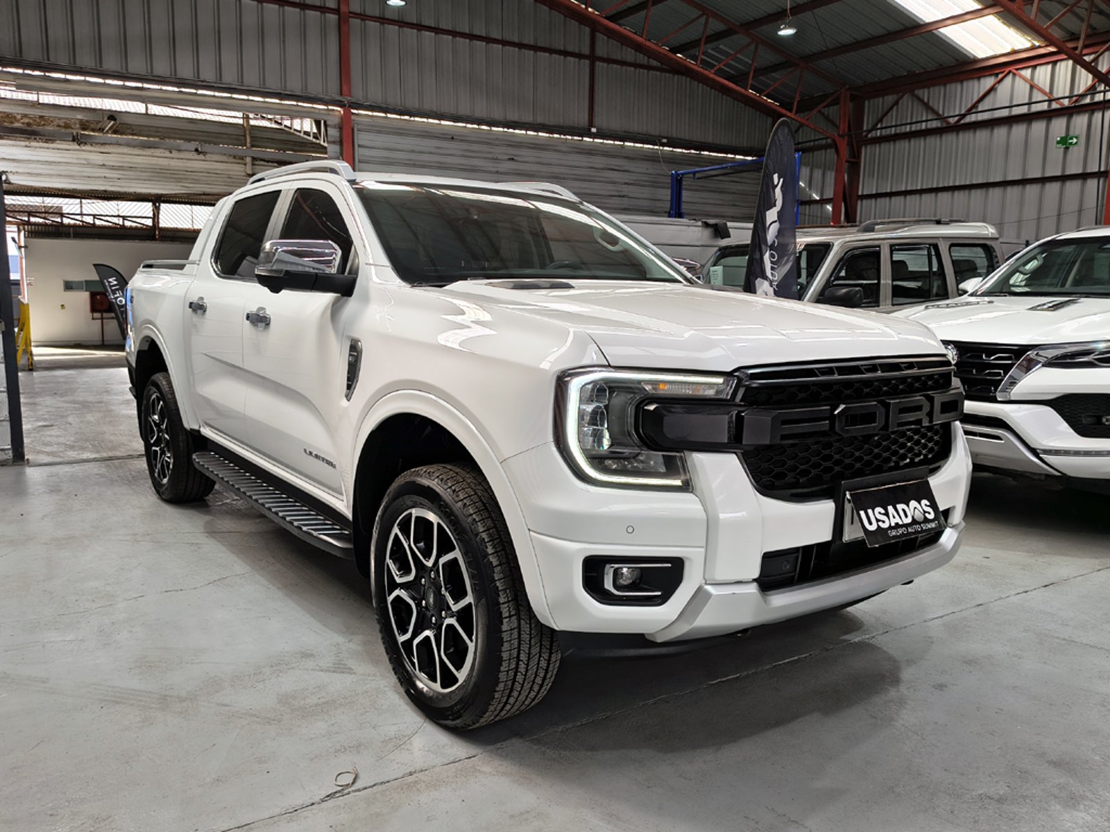 Ford RANGER 3.0 LTD DIESEL 4X4 DOB. CAB. AT 4P 2025 - Foto 4 de 20