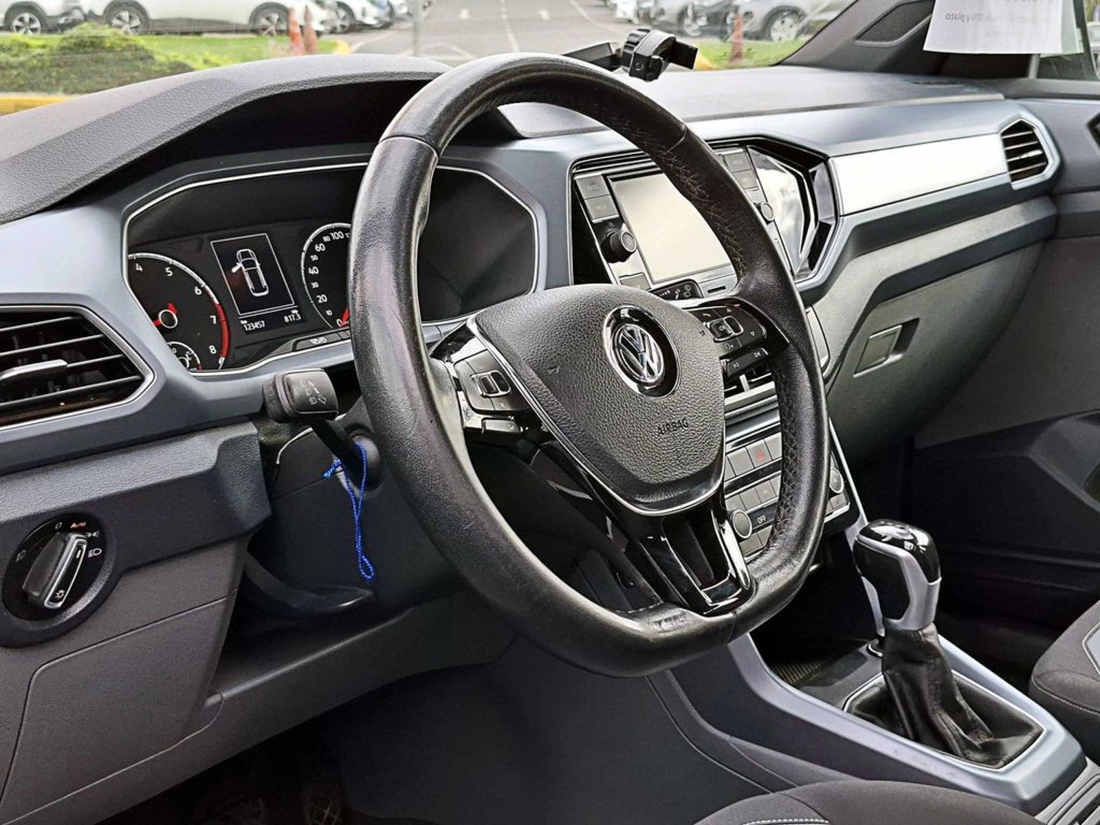 VOLKSWAGEN T-CROSS COMFORTLINE 1.6 AUT 2021 - Imagen 8 de 18