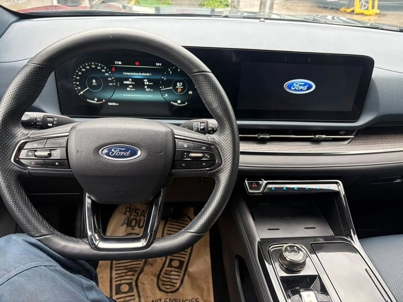 Ford TERRITORY 1.5 Titanium 4X2 AT 5P 2024 - Imagen 5 de 11
