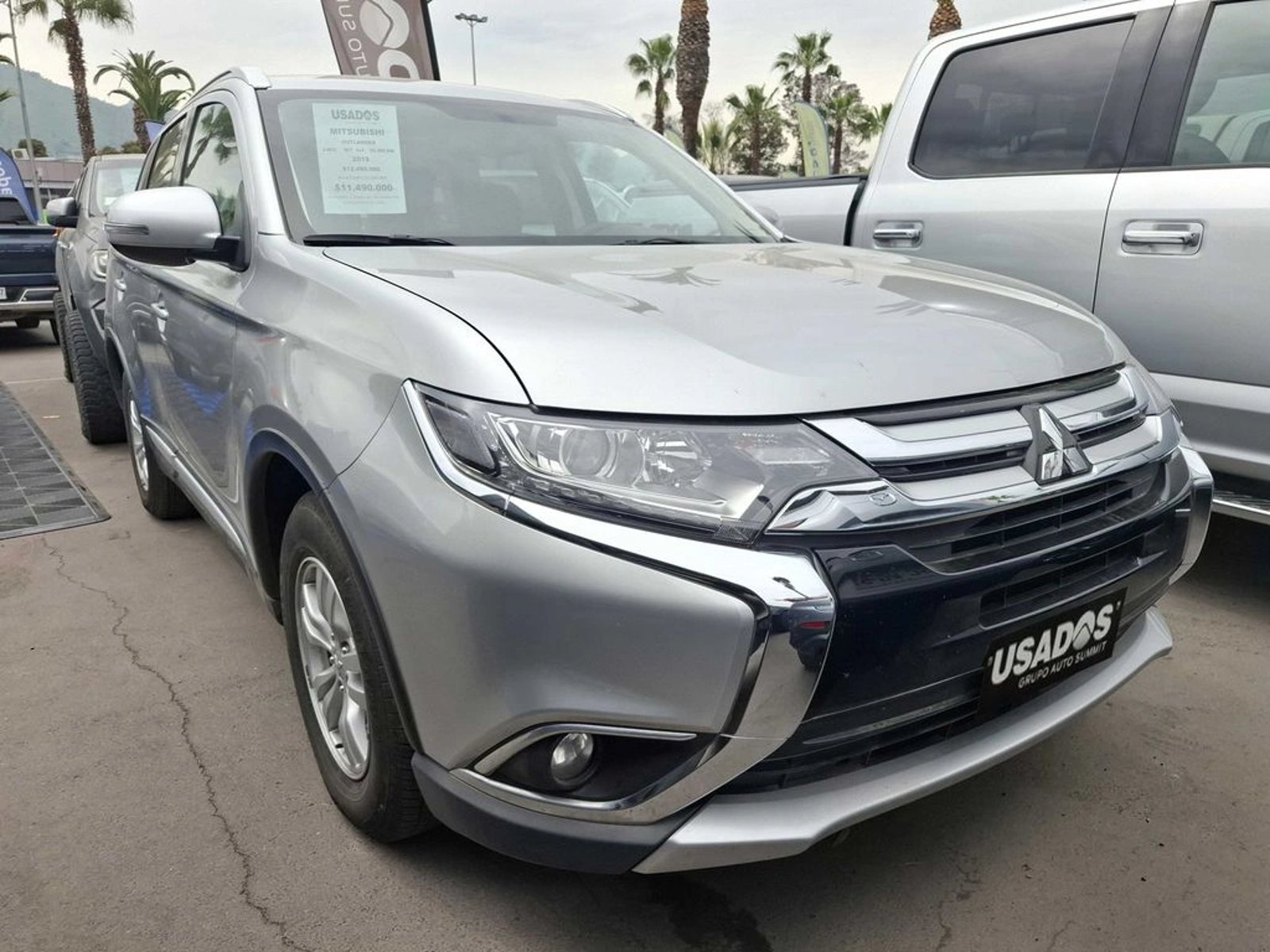 Mitsubishi OUTLANDER 2.0 GLS MT 2019 - Foto 2 de 16
